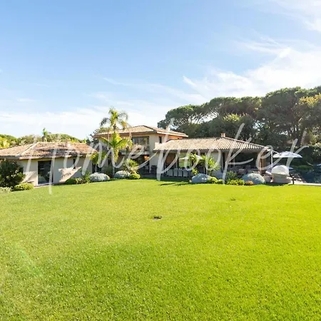 Villa Bluma Βίλα