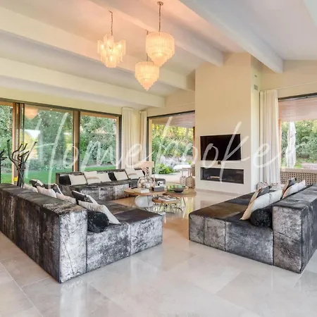 Villa Bluma Βίλα *